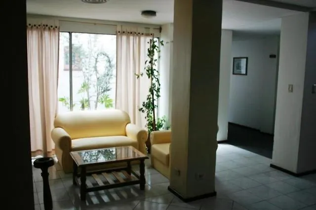 Hotel Rj Del Sol 门多萨 2*,