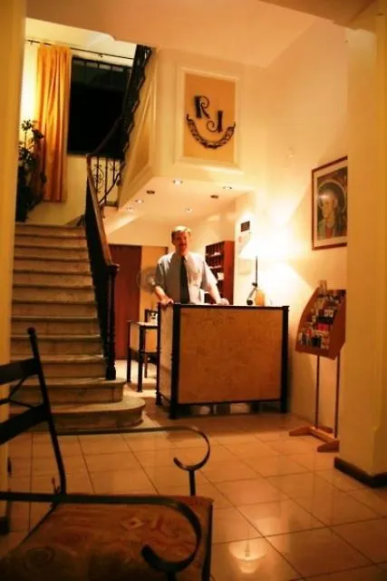 Hotel Rj Del Sol 门多萨 2*,  阿根廷