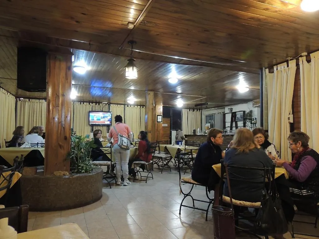 Hotel Rj Del Sol Mendoza 2*,